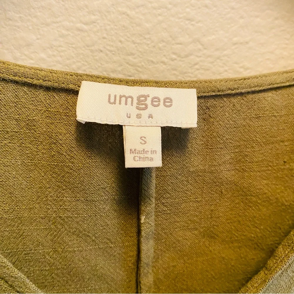 ⭐️ UMGEE Linen Blend Olive Green Fringe Hem Tunic Top - Picture 4 of 5